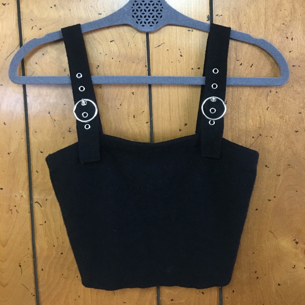 Free* Forever 21 Buckle Crop W/FREE ‘WEST’ Beanie